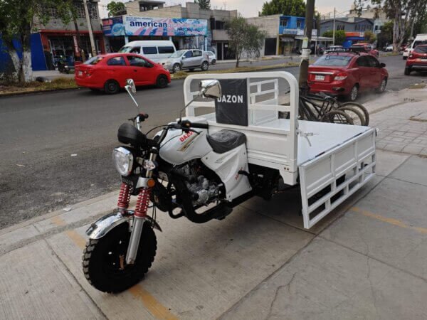 Motocarro de Carga 200cc Económico | Rendimiento 28 km/Lt | 500 kg